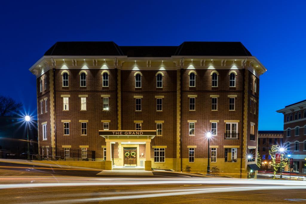 The Mount Vernon Grand Hotel Eksteriør bilde